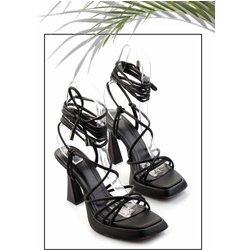Bambi Schwarze Klassische Schuhe Mit Absatz K 05215164509 für Damen - 39