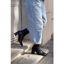 NİŞANTAŞI SHOES Sablex Black Matte Zip Detail Blunt Toe Stiefel Mit Absatz für Damen - 40