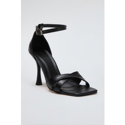 TRENDYOL SHOES Schwarze, Überkreuzte, Dünne Absätze, Quadratische Zehenpartie, Klassische Schuhe Mit Absatz für Damen - 41