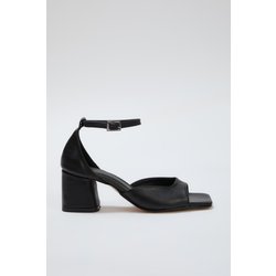 TRENDYOL SHOES Schwarze Schuhe Mit Knöchelriemen Und Blockabsatz Und Quadratischer Zehenpartie für Damen - 40