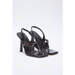 TRENDYOL SHOES Schwarze Sandalen Mit Schmalem Absatz Und Quadratischer Zehenpartie Aus Lackleder Mit Schnalle für Damen - 38