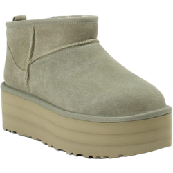 UGG Stiefelette in grün in Größe: 42 für Damen