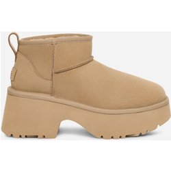 UGG® Classic Ultra Mini New Heights Boot für Damen in Brown, Größe 37, Veloursleder