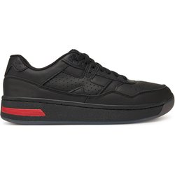 Sneakers Under Armour UA Court 96 3028633 Schwarz