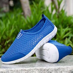 Herren Sommer Atmungsaktive Hohlsandalen Papa Alte Peking Mesh Tuch Schuhe Ehemann Freizeit Sport Slip-On Mesh Schuhe 41 blau