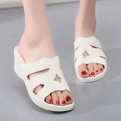Schlichte Sandalen mit hohen Absätzen für Damen im Casual-Stil, zum Reinschlüpfen, schräger Absatz, rutschfester Slipper aus Kunststoff, leicht, für den Sommerurlaub 41 weiß
