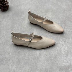Johnature Handgefertigte flache Damenschuhe aus echtem Leder mit spitzer Spitze, einfache, vielseitige Schuhe mit Schnallenriemen und weicher Sohle 40 beige