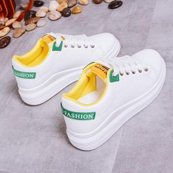 Lässige Clearance-Schuhe für Damen, atmungsaktive Mesh-Sneaker mit weicher Sohle, koreanische Mode, rutschfeste Laufschuhe 39