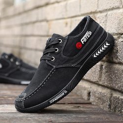 Bestellen Sie eine Nummer größer, Frühlings- und Herbst-Segeltuchschuhe, rutschfeste Freizeitschuhe, Herren-Sneaker, atmungsaktive Herrenschuhe 39 schwarz
