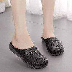 Hausschuhe: Damen-Sommer-Kiefernkuchen-Plateau-Sandalen, Hausschuhe, tragen wasserdichte, rutschfeste, durchbrochene Schuhe mit weicher Sohle für ältere und ältere Menschen 39 schwarz