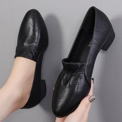 Schwarze Lederschuhe mit Faltdesign für Damen, runde Zehenpartie, weiche Sohle, mittelhoher Absatz, Pendler-Arbeitsschuhe, bequem, leicht 37
