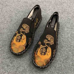 Handbestickte alte Peking-Stoffschuhe, Segeltuchschuhe, Paar Freizeitschuhe 44
