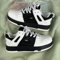 Neue Studenten Leichte Skateboard Schuhe Lässige Sportschuhe Herren Damen Moralische Trainingsschuhe Liebhaber Sneaker Zapatos Hombre 44 schwarz