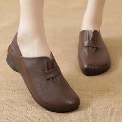 Runde Zehenpartie, flache Sohle, Lederschuhe, künstliches weiches Leder, Damen-Bohnenschuhe, flacher Mund, Slip-on, einfaches Freizeit-Pendeln, Frühling, Herbst 35 braun