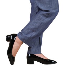 Wo ist das von Damen/Damen-Pumps mit quadratischer Zehenpartie und breitem, niedrigem Blockabsatz? 4 UK Wide schwarz