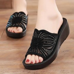 Keilsandalen, Hausschuhe, Damen, Sommerkleidung, rutschfest, weicher Boden, Strasssteine, mittleres Alter, Plus 40 schwarz