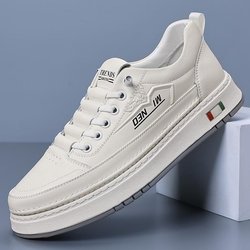 Slip-On-Freizeitschuhe für Herren aus weichem Leder: Trendiges Frühlings-/Herbst-Design mit bequemer Sohle 43 weiß