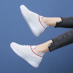 Damenschuhe im Frühling und Sommer, rutschfeste Freizeitschuhe mit weicher Sohle, einfarbig, flache Sportschuhe aus Netzstoff 35 weiß