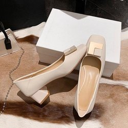 Mode High Heels Frauen Party Schuhe Elegante Büro Dame Schuhe Marke Frauen Mittleren Quadratischen Absatz 4 cm 39 beige