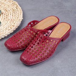 Strandpantoffeln Frauen tragen Baotou Sommer-Mutterschuhe mit mittlerem Absatz, um Outdoor-All-Match-rutschfeste Hausschuhe mit hohen Absätzen und Lochsandalen zu erhöhen 36