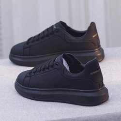 McQueen weiße Schuhe Herren- und Damenschuhe atmungsaktive Board-Schuhe erhöhend Freizeitschuhe Trend vielseitige Sportschuhe Frühling und Herbst Dad-Schuhe 43