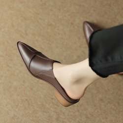 Damen Französische Retro Spitzpumps - Elegant Dicke Sohle Mittelhoher Absatz, Rutschfeste Gummisohle, Weiße Vielseitige Freizeitkleiderschuhe für Vier Jahreszeiten 39 braun