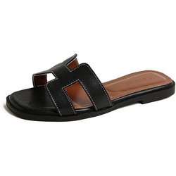 Hausschuhe für Damen zum Draußentragen 2025 neu ins Tide Frühling und Sommer vielseitige Sandalen Mode Strand flache Flip-Flops 38 schwarz