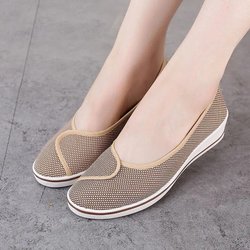 Krankenschwesterschuhe Damen weiße Schönheitsschuhe mit schrägem Absatz weiße Schuhe alte Peking-Stoffschuhe flache Damenschuhe 40 braun