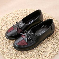 Einfache Lederschuhe Frühling und Herbst Einzelschuhe Bequeme rutschfeste weiche Unterseite Weiches Leder Freizeitschuhe Arbeitsschuhe 35