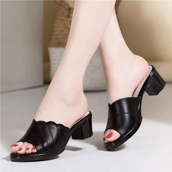 Sommer Neue Stil Weibliche Hausschuhe Frauen Ausflug Mid-ferse Hausschuhe Damen Starke Ferse Frauen Sandalen und Hausschuhe Flip-Flops 37 schwarz