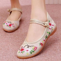 Sommer Alte Peking Bestickte Schuhe Flache Weiche Sohle Ethnische Stil Damen Einzelschuhe Flache Sohle Bequeme Bestickte Stoffschuhe Mama Schuhe 40 beige