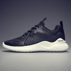 WTEMPO Sommer Turnschuhe Herren Outdoor atmungsaktive Mesh Sportschuhe Rutschfest Dicke Sohle Weicher Boden Lässige Laufschuhe 44 schwarz