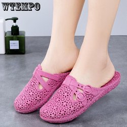 PVC-Slides Damen-Oberbekleidung, löchrige Schuhe, Sommer-Sandalen mit weicher Sohle, dicker Sohle, für das Badezimmer zu Hause, Slipper mit hohlen, umwickelten Zehen, Flip-Flops für den Strand im Freien 39 lavendel