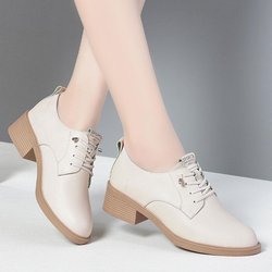 4cm Atmungsaktive Bequeme Mittelhohe Blockabsatzschuhe Damen Oxfords Herbst 2025 Schnürschuhe Weiche Lederschuhe Plateau für Büro Mutter 37