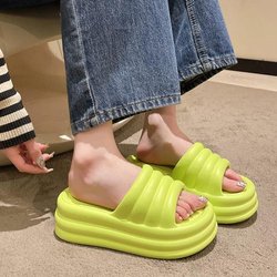 Frühling Sommer Frauen klobige Plateau-Hausschuhe Keilabsatz Sandalen Frau rutschfeste Outdoor-Flip-Flops Mujer weiche dicke Unterseite 39 grün