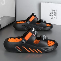 2024 Sommer Herren Massage Hausschuhe Outdoor Sandalen Strand Bequeme Weiche Rutschen Indoor Freizeitschuhe Herren Sandalen Große Größe 47 48 45-46