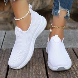 Atmungsaktive Flyknit-Sneaker für Damen, bequeme Slip-On-Wanderschuhe, leichte, lässige, sportliche Mesh-Schuhe 37 weiß