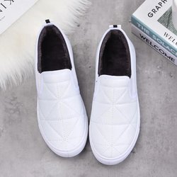 Weibliche Winter Plüsch Verdickte Flache Boden Baumwolle Schuhe frauen Einfarbig Leder Wasserdichte Casual Schuhe 35 weiß