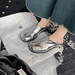 Neuartige Schuhe mit geteilter Spitze für Damen, Ninja-Tabi-Hausschuhe, Leder, runde Zehenpartie, bequeme Pantoletten für Damen, Clogs, Sandalen, Pettitoes, Flipflops 40 silber