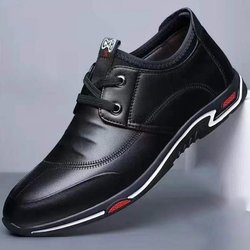 Frühling und Herbst Herren trendige lässige Lederschuhe Hochwertige sportliche Lederschuhe lässige Fahrschuhe Papa-Schuhe 39 schwarz
