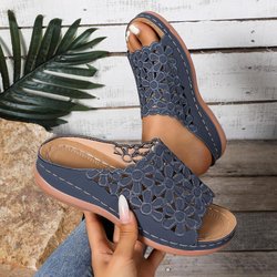 Bequeme Sandalen mit Blumenmuster für Damen, hohle Wanderschuhe mit dicker Sohle, modische Hausschuhe mit Keilabsatz 40 dunkelblaue