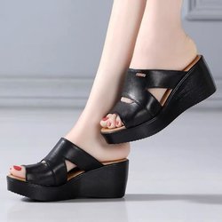 Damen Sommer Hausschuhe Sandalen mit hohen Absätzen Neue Keilschuhe Strand Fischmaul Dicke Sohle PU Plateau-Sandalen 40 schwarz
