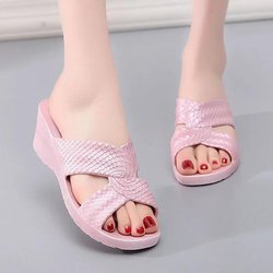Hochhackige Peep-Toe-Hausschuhe für Damen, goldener Kunststoff, rutschfest, mit Schrägabsatz, für Zuhause, einfacher lässiger Stil, Urlaubskleidung, Sommer 41 rosa