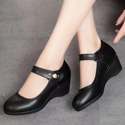 Weiches Leder, weiche Sohle, Mamas kleine Lederschuhe, neue Frühlings- und Herbststile, weiche Sohle, rutschfest, Schuhe mit schrägem Absatz 38