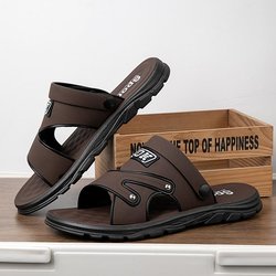 Bestellen Sie eine Nummer größer Sommer Trendy Stilvolle Outdoor-Hausschuhe Rutschfeste Verschleißfeste Strand Herrensandalen 43 braun
