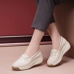 Bequeme Faulenzer mit weicher Sohle Frühling Neue rutschfeste Freizeitschuhe aus weichem Leder 40 weiß