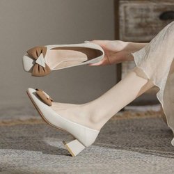 Damen High Heels Schleife mit eckiger Zehenpartie Flacher Ausschnitt Französischer Stil Einzelner Schuh Dicke Absätze High Heels Dating- und Bankettschuhe 40 apricot