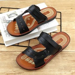 Sommer Herren Sandalen und Hausschuhe Sandalen Outdoor Freizeit Dual-Use-Schuhe Koreanische Version der Strandschuhe Atmungsaktive Herren-Sandalen Jungenschuhe 39 schwarz