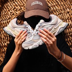 9060 atmungsaktive und gedämpfte Laufschuhe, neue Sommerausgabe 38