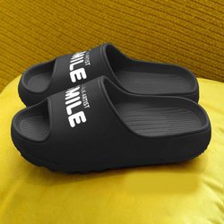 Sommer rutschfeste Männer Hausschuhe EVA flache Schuhe Herrenmode Outdoor Hausschuhe Indoor Home kühle weiche Hausschuhe 44-45 schwarz